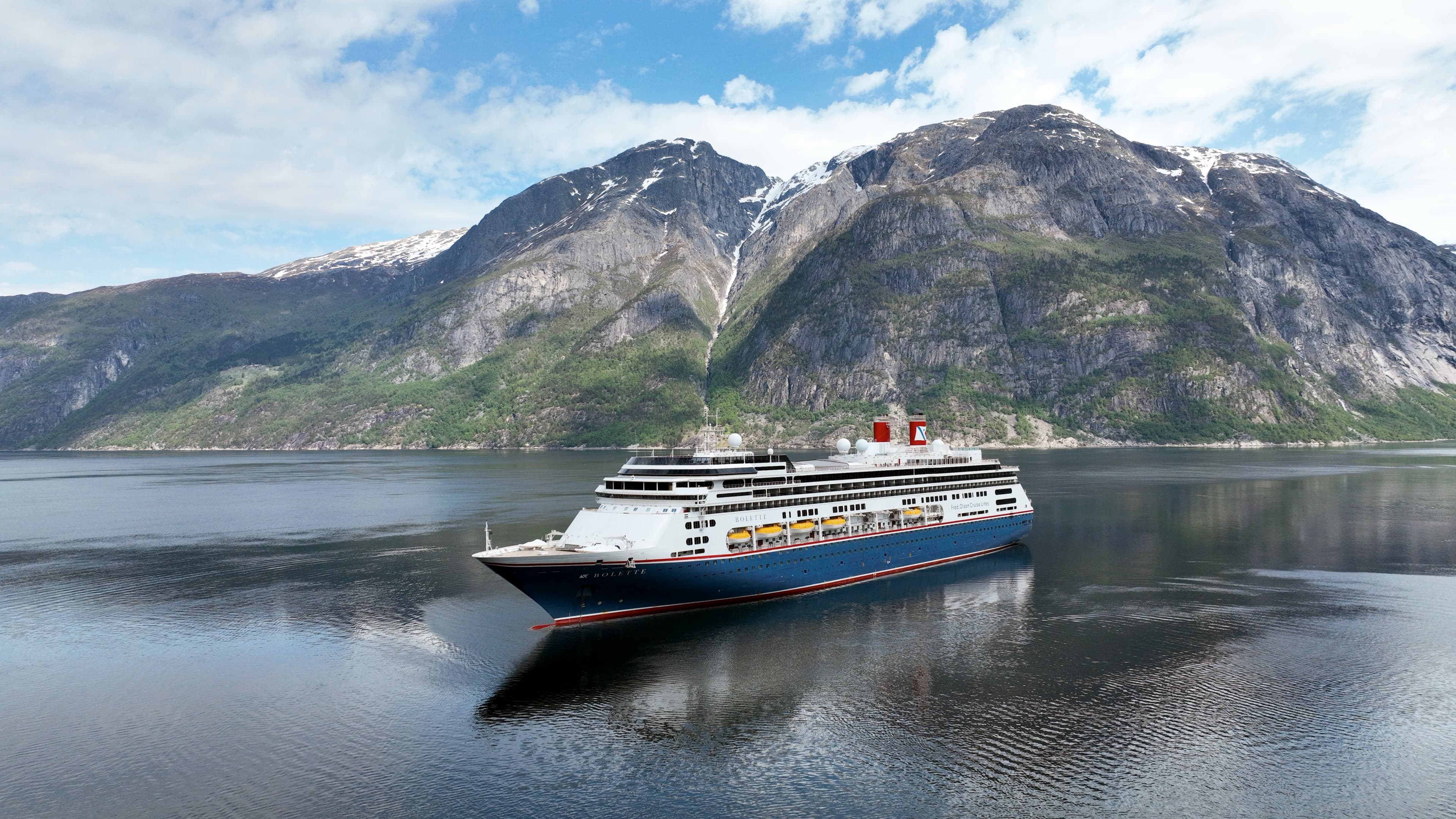 Fred. Olsen Cruise Lines cruise ship at sea